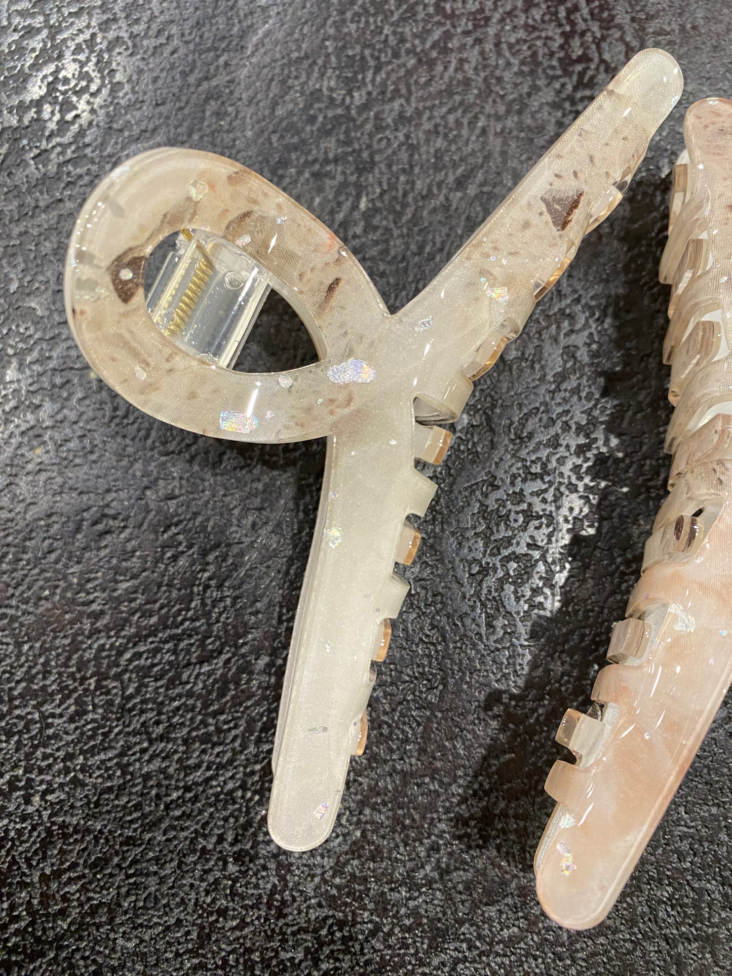 Medium Marble Claw Clip