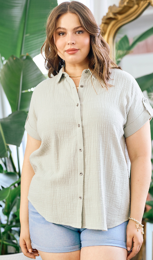 Women's plus size cotton button down