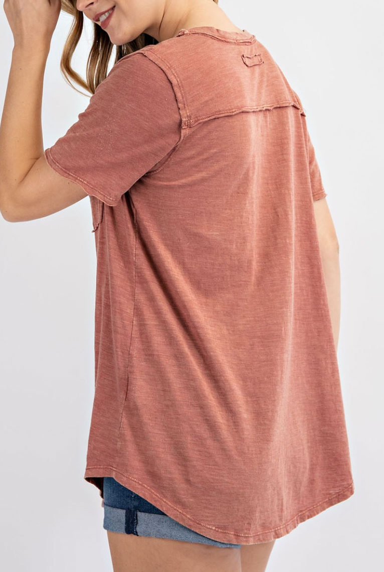 Mineral washed top