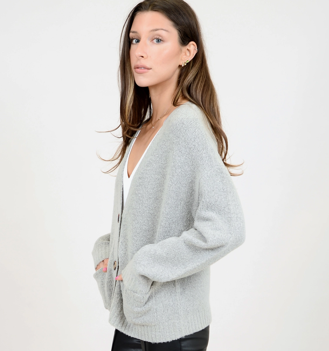 Grey cardigan with pockets