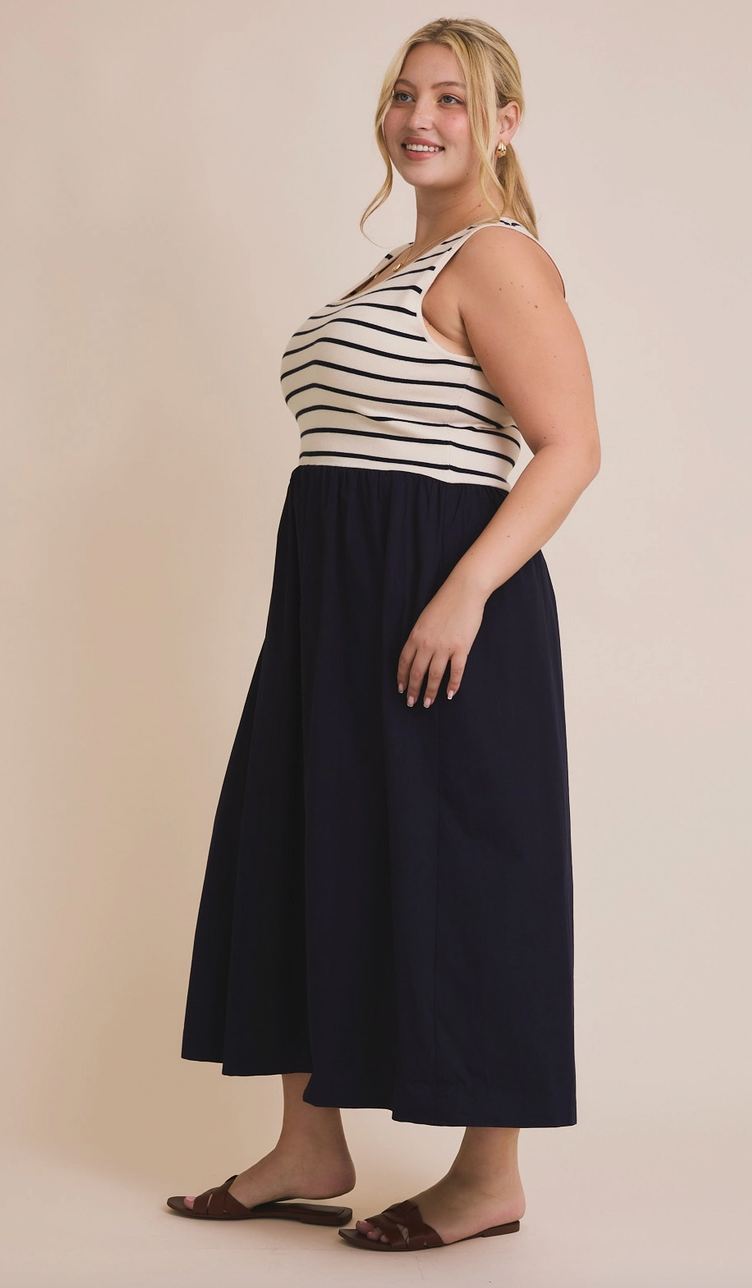 Scooped Neck Mix Dress (1X-3X)