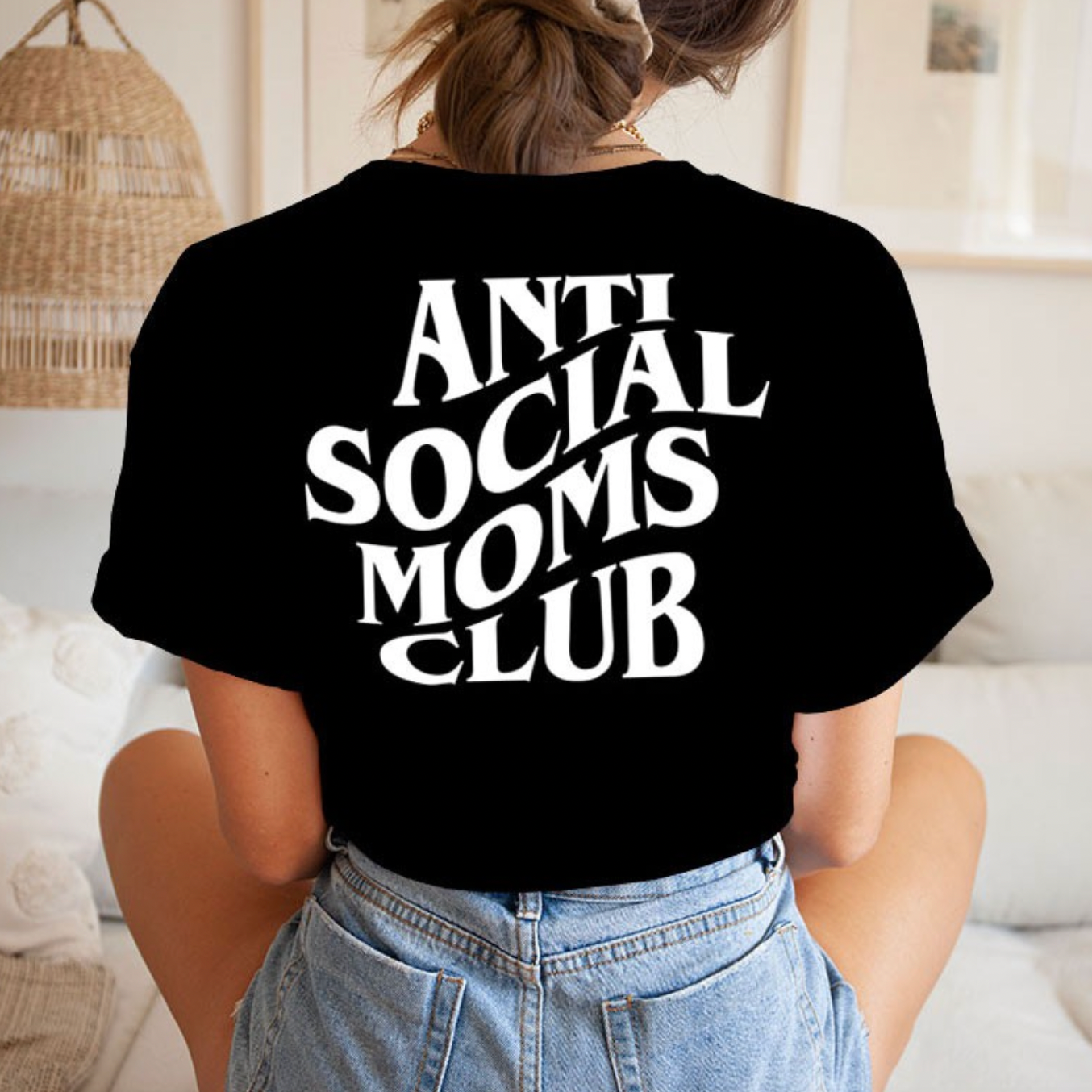 antisocial moms club graphic tee
