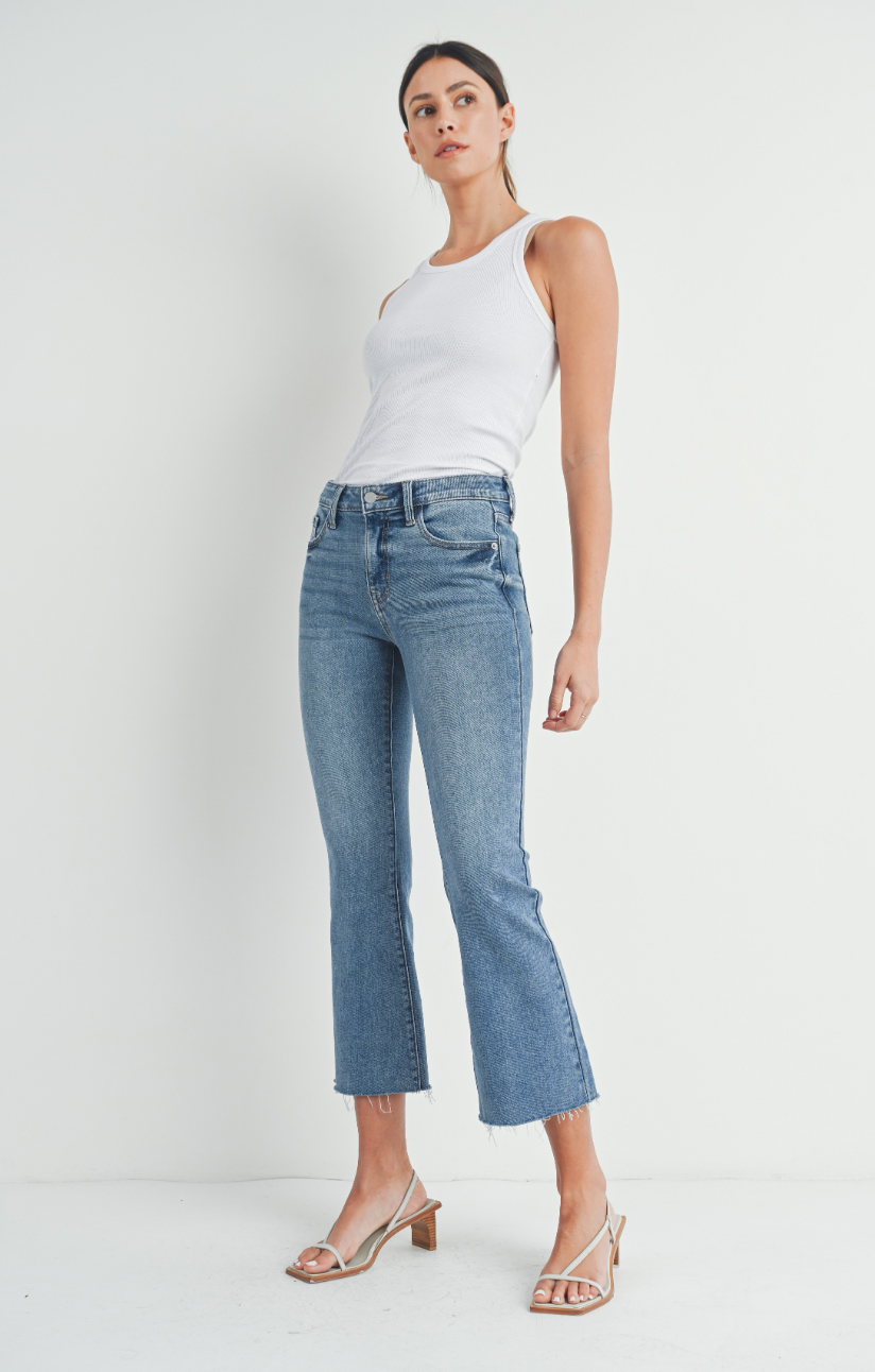 Stretchy cropped jeans