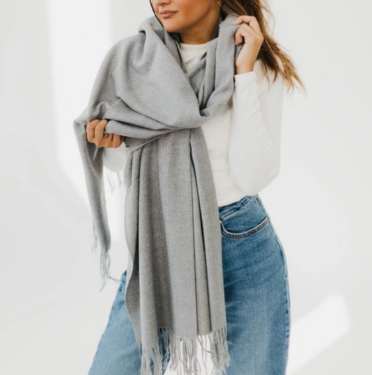 Cozy Cashmere Essential Scarf