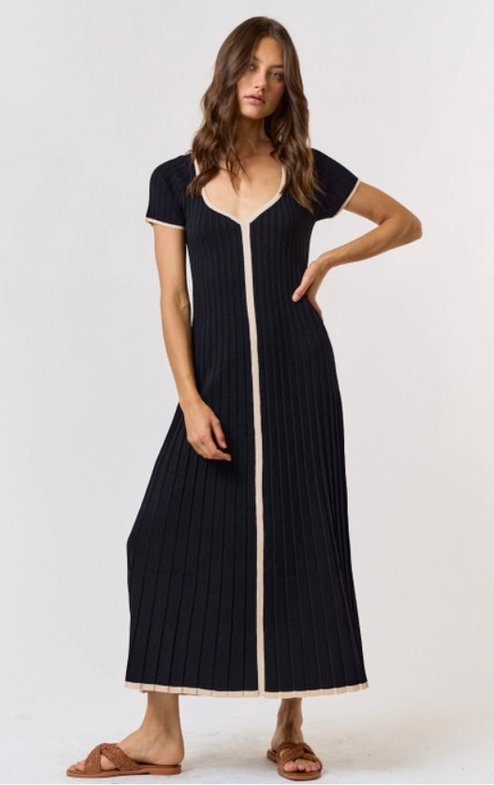 Pleated Sweater Maxi Dress