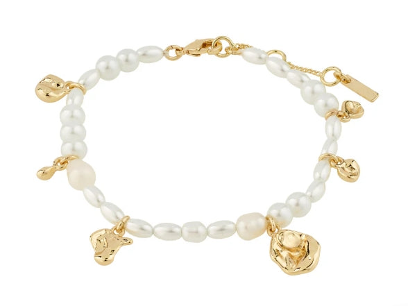 Intent Pearl Bracelet