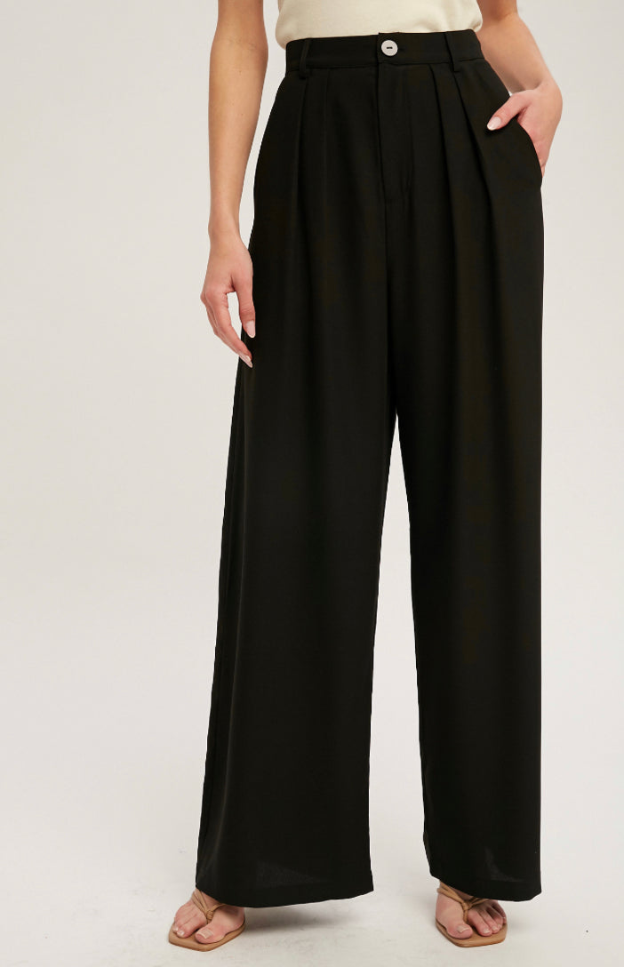 Women's black pleated trouser pants